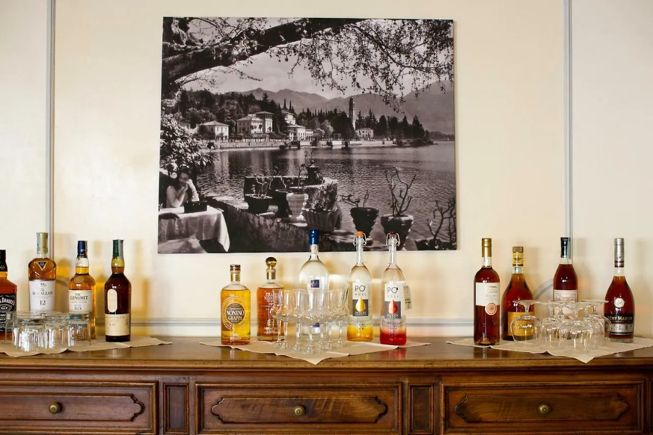 Hotel Ristorante Vapore Faggeto Lario Italien