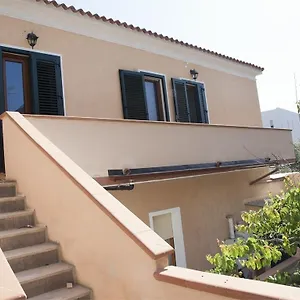 https://amelie-maison.in-sardinia.net