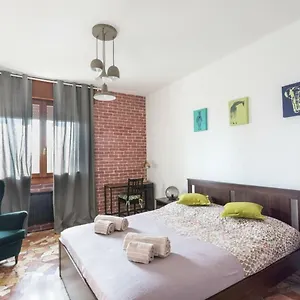https://la-serenissima-a-charming-and-quirky-experience.hotelinveneto.com