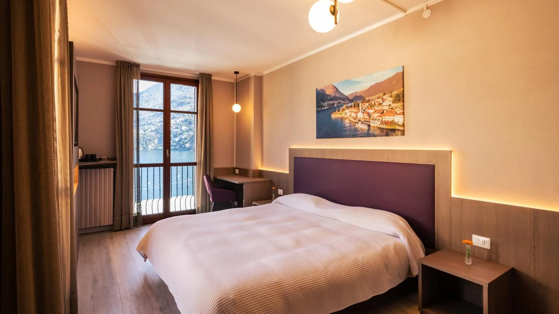 Hotel Ristorante Vapore Faggeto Lario 2*,  Italy