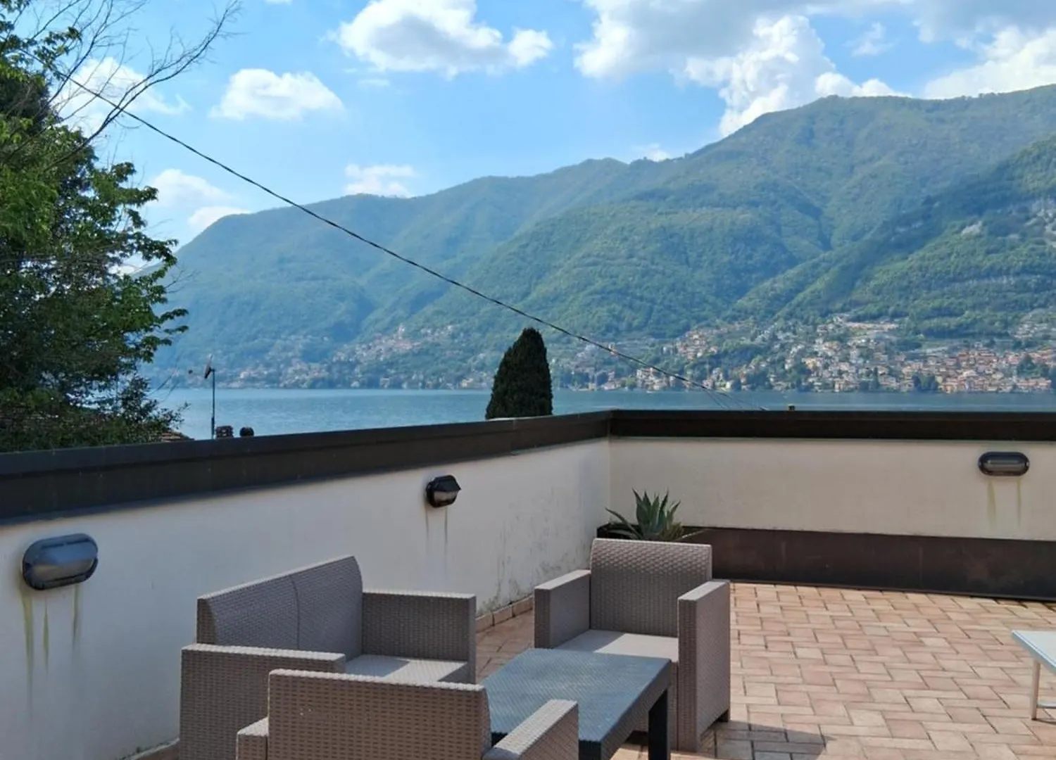**  Hotel Ristorante Vapore Faggeto Lario Italy